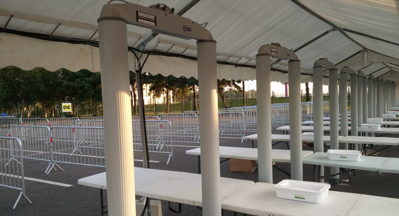 Installation de portiques CLASSIC au Parc Paris Nord 2